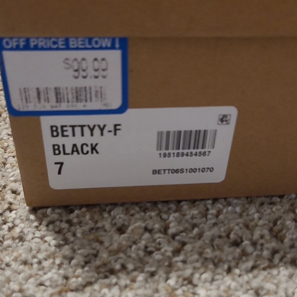 Steve Madden BETTYY-F Black Shoes